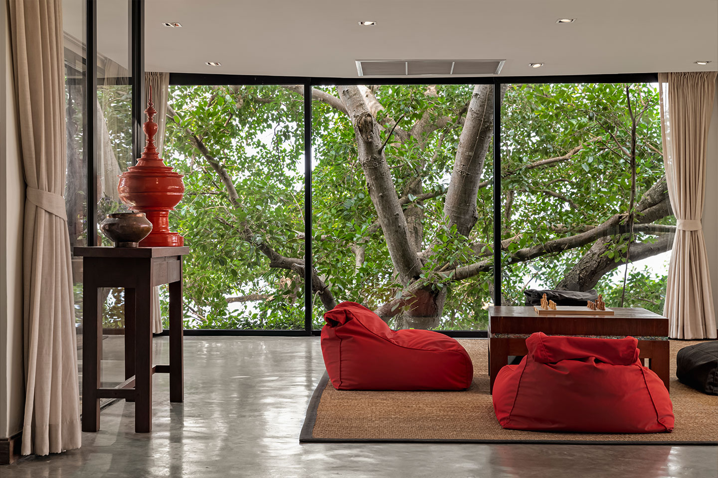 Andaman Gallery - Paresa Resort