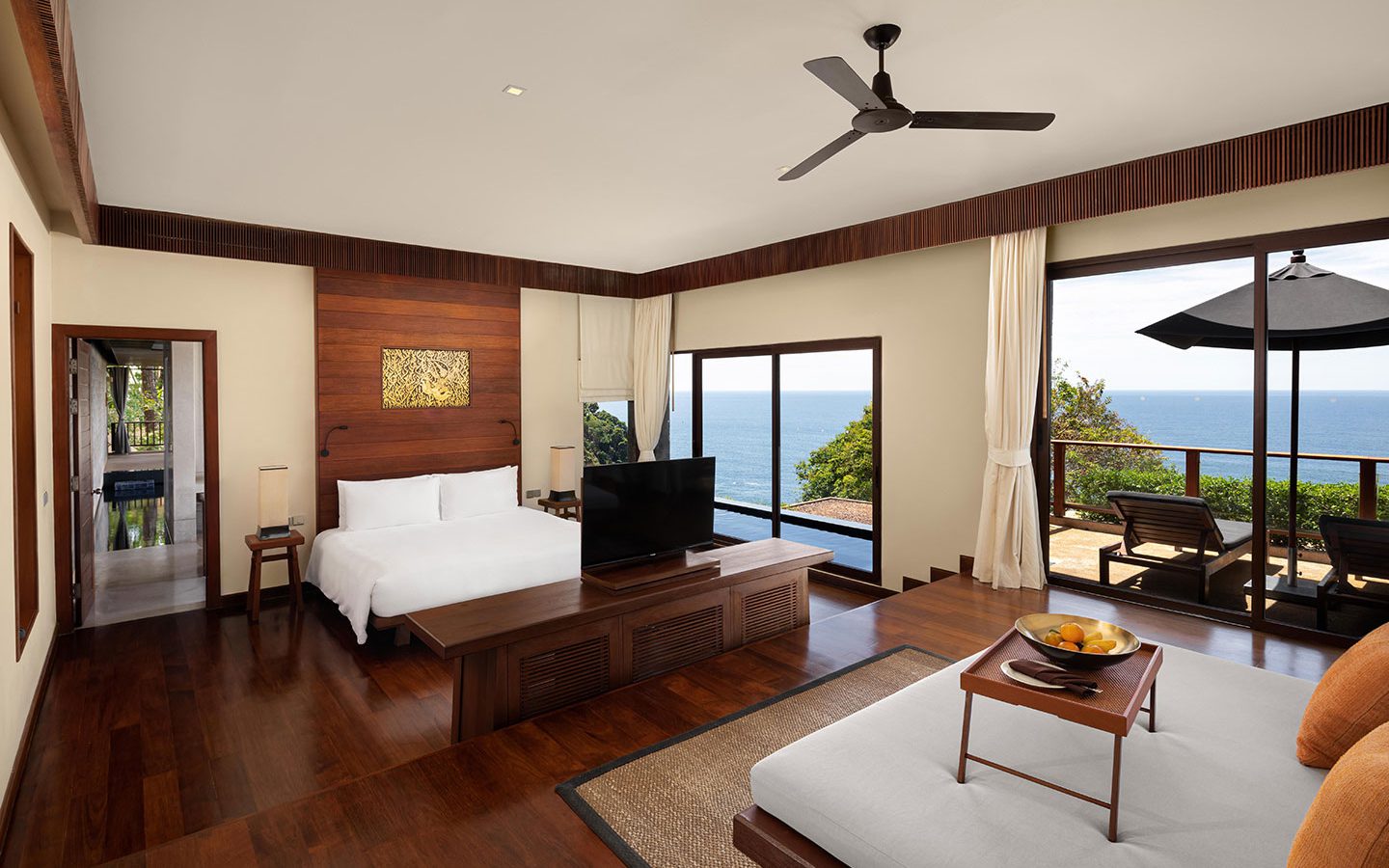 Spa Pool Suite - Paresa Resort