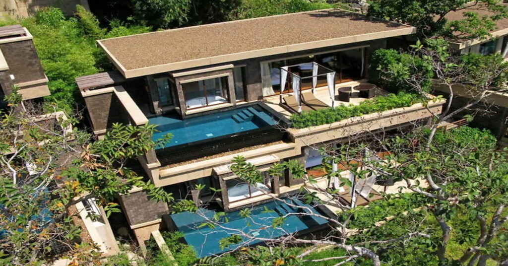 Seamless Check-In at Paresa Phuket Resort: The First Hour of Your Cliffside Paradise